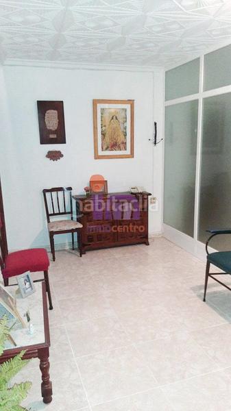 Foto c51ed5bc-ea6e-4fd8-a47a-2170c86f1bb3. Casa  en venta en subcentro, 8 dormitorios. en Valdepeñas