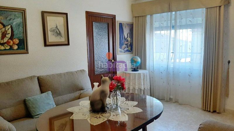 Foto cc981f82-dd43-44eb-b9b3-c8df7d8736a6. Casa  en venta en subcentro, 8 dormitorios. en Valdepeñas