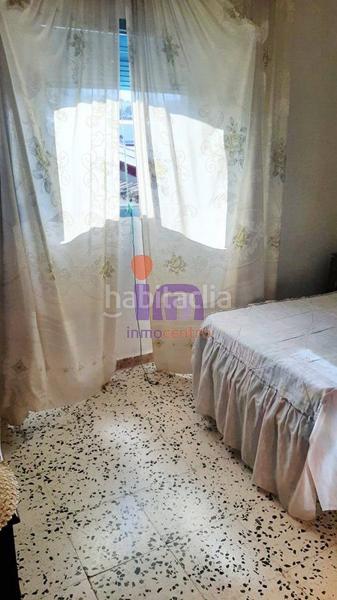 Foto ecf07c4f-eda9-46a5-8723-99706f5c2d63. Casa  en venta en subcentro, 8 dormitorios. en Valdepeñas
