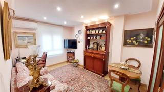Piso en Valdepeñas. Piso en venta en canal, 1 dormitorio.
