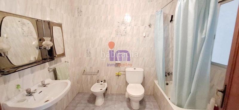 Foto ac4ae702-e72e-4d03-974a-3008e1fe4c57. Casa  en venta , 6 dormitorios. en San Carlos del Valle