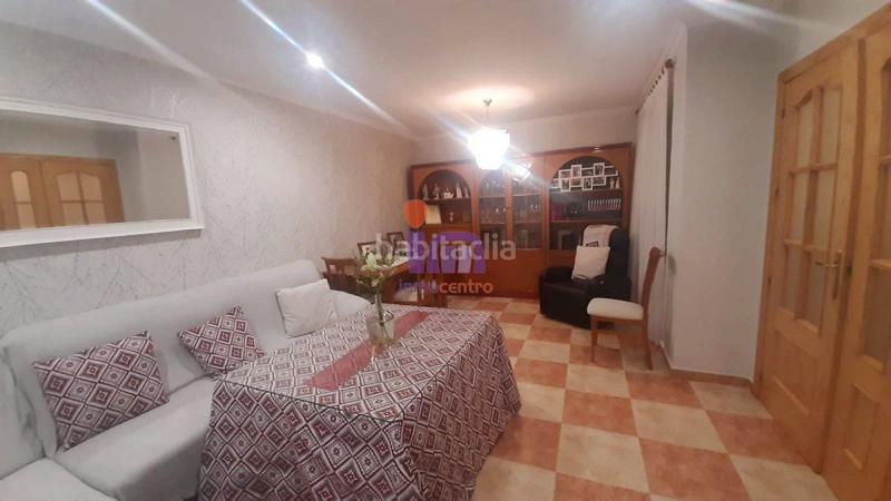 Foto 56366e2f-3160-45b7-a7c5-a7bc75659aa1. Casa  en venta en barrio cachiporro, 6 dormitorios. en Valdepeñas