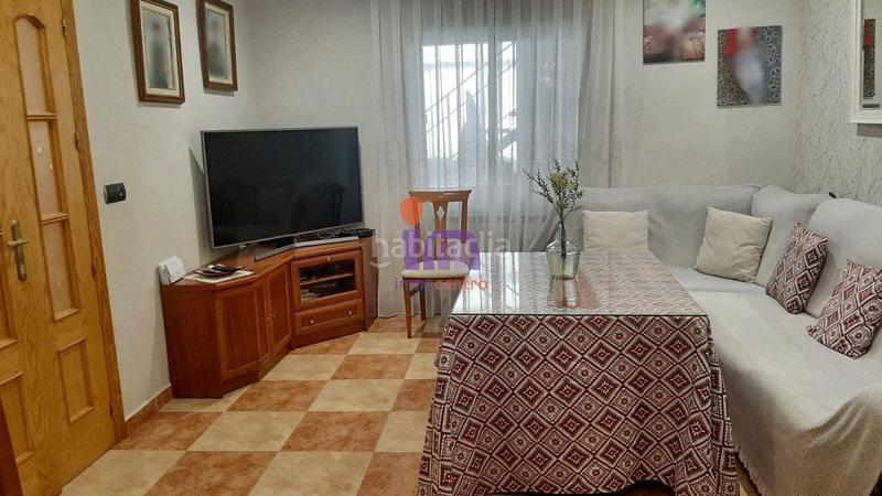 Foto e70ab718-cec1-40e0-b19a-be6a29beb425. Casa  en venta en barrio cachiporro, 6 dormitorios. en Valdepeñas