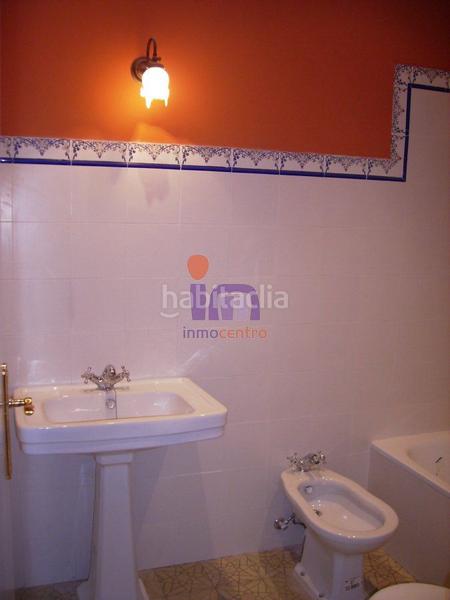 Foto 3fe00bda-6f8b-4595-9e60-877c9bd705fa. Casa  en venta en centro, 6 dormitorios. en Moral de Calatrava