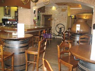 Lloguer Local Comercial a Valdepeñas. Negocio en alquiler en canal.
