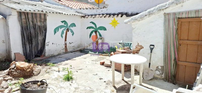 Foto 27c066d4-dd82-4527-8524-0d4a4efd60a1. Casa  en venta en subcentro, 3 dormitorios. en Valdepeñas