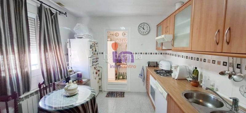 Foto 986c4a4b-c950-43d2-a344-d6c446ccb443. Piso  en venta en canal, 2 dormitorios. en Valdepeñas