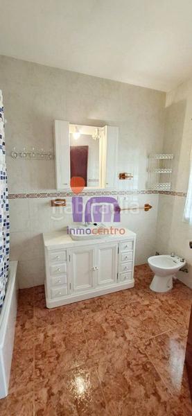 Foto 30e451c7-a85f-46b5-82a2-9f12ca972060. Casa  en venta , 5 dormitorios. en Castellar de Santiago