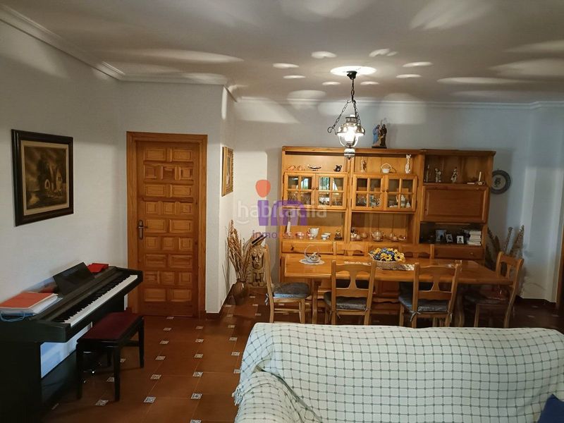 Foto 168ce141-7eda-4bab-991b-f106b1b4f5ed. Chalet mit parking in Valdepeñas