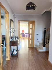 Chalet à Valdepeñas. Chalet en venta en nuevo valdepeñas, 5 dormitorios.