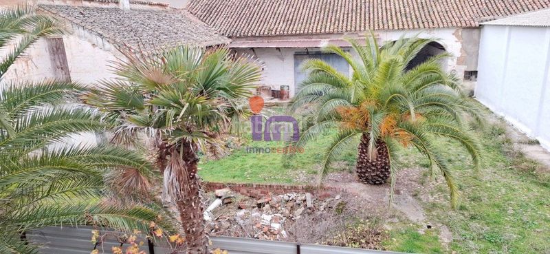 Foto 0a46166d-11a4-493d-81ba-b8a0abb61234. Casa amb calefacció aparcament a Valdepeñas
