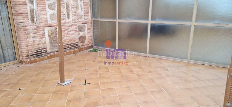 Foto e150539d-caee-4abe-afd5-7f8b815a0b00. Casa amb calefacció aparcament a Valdepeñas