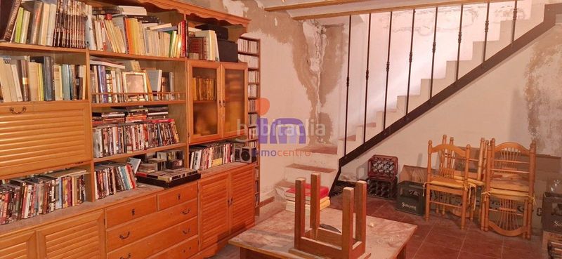 Foto e0882561-bf9a-4c08-833b-6c091055c3da. Casa amb calefacció aparcament a Valdepeñas