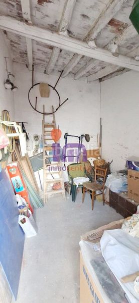 Foto af1aba62-f56b-436d-809f-7f5f900bb72e. Casa amb aparcament a Valdepeñas