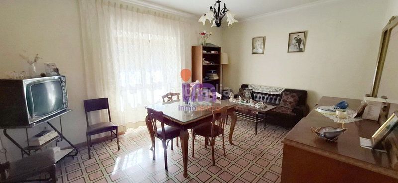 Foto b8a3b14c-5e96-4de3-bce6-7744fd9208ca. Casa amb aparcament a Valdepeñas