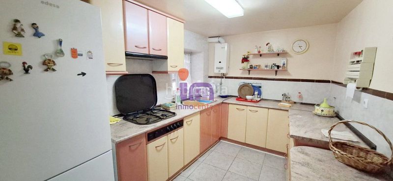 Foto e533e544-0696-4c58-8df6-eec4ecb7ce49. Casa amb aparcament a Valdepeñas