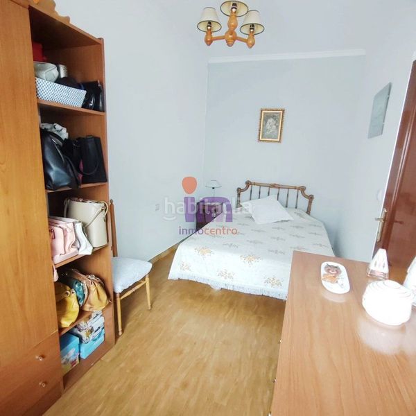 Foto b22050af-6aab-4855-964d-854076fc2289. Casa amb calefacció aparcament a Valdepeñas