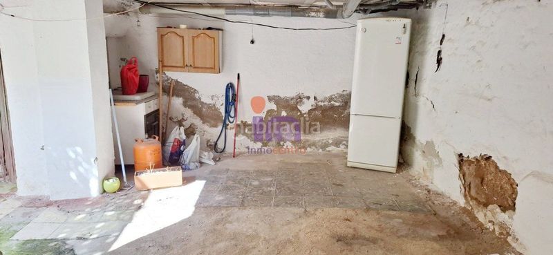 Foto 397fe00a-3a2a-409b-8e4d-d35db467be47. Casa amb calefacció aparcament a Valdepeñas