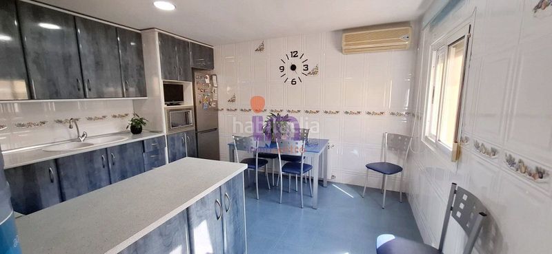 Foto 63a6dc86-2bd1-4847-951f-a2685467b4a3. Casa amb calefacció aparcament a Valdepeñas