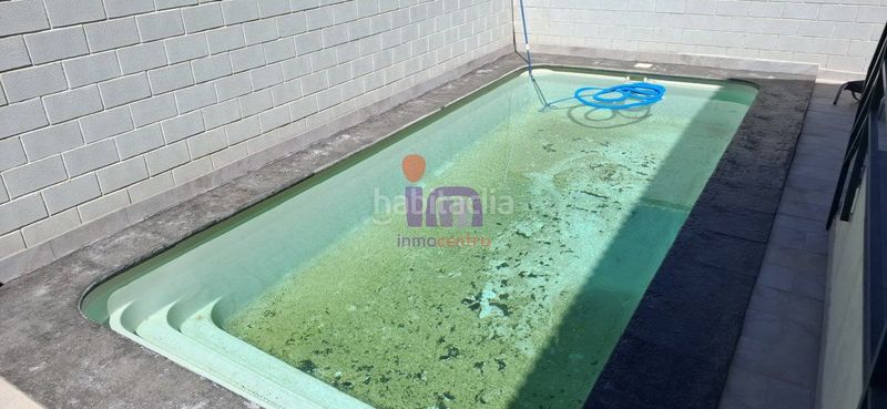 Foto bf87a2ae-a65a-4ded-822c-fae5a6234d75. Casa amb calefacció aparcament piscina a Valdepeñas