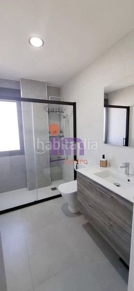 Foto de979970-1d1d-41b4-92e6-d7eeefca124d. Casa amb calefacció aparcament piscina a Valdepeñas