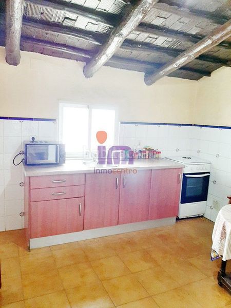 Foto caa8600b-1dc9-4201-91a5-d46a3bfa3e6b. Casa amb calefacció a Cózar