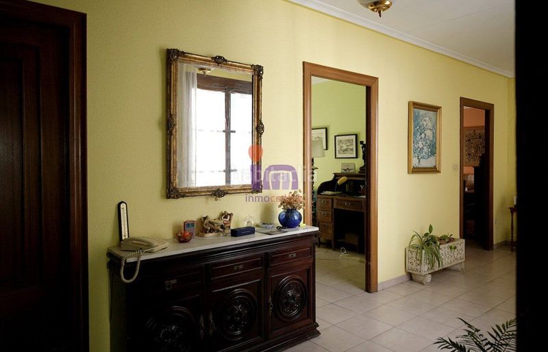 Foto 8a85517e-c9b3-465a-a071-46c6bccaaa9a. Casa amb aparcament a Valdepeñas