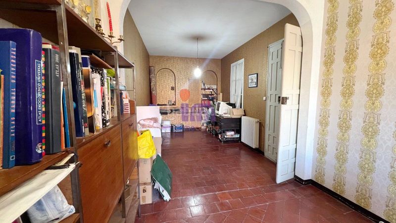 Foto 40023f7b-54e8-46fe-8c26-63a02e0f4580. Casa amb calefacció aparcament a Valdepeñas