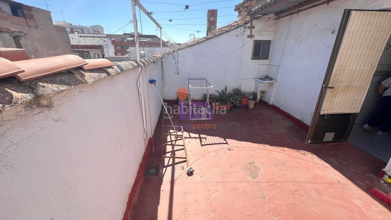 Foto e4ec1e0f-d416-434a-83a7-b6b4b31eceb5. Casa amb calefacció aparcament a Valdepeñas