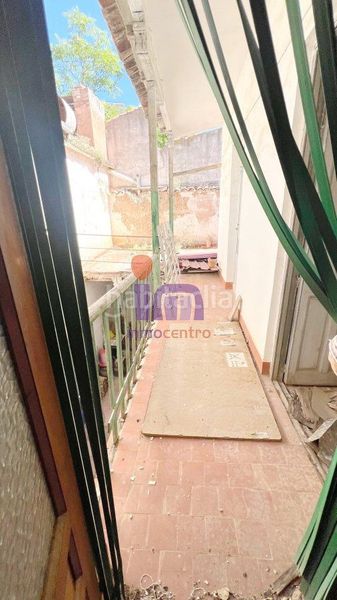 Foto e609abc6-6c44-450c-81aa-959bca939024. Casa amb calefacció aparcament a Valdepeñas