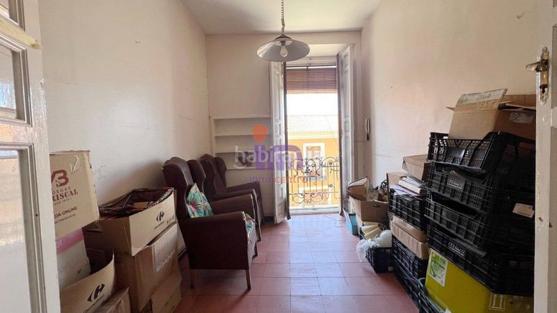 Foto f737f695-b491-4edb-8d1d-bf9435fbc569. Casa amb calefacció aparcament a Valdepeñas