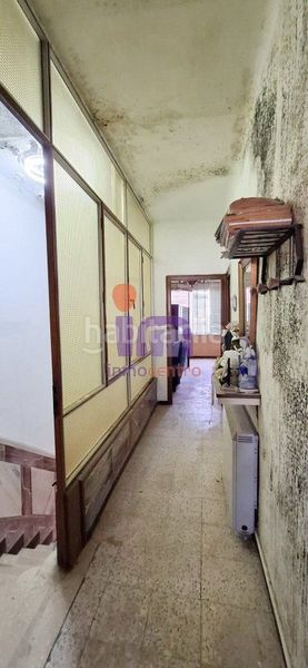 Foto e0e82416-cd77-4976-a562-56d0d0806a3e. Casa amb aparcament a Valdepeñas