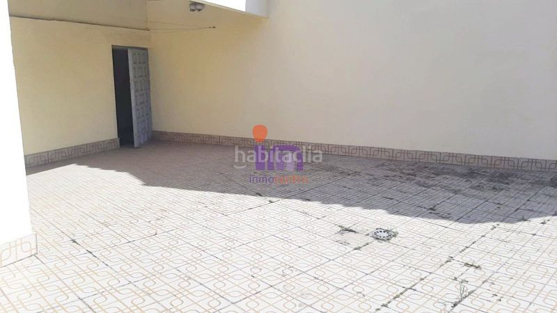 Foto d3be6ebd-533a-43aa-a7e3-31b291750c77. Casa amb calefacció aparcament a Valdepeñas