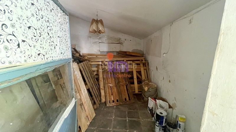 Foto d3b4deb1-7726-4b4c-bc17-90d6664b9f0a. Casa a Valdepeñas
