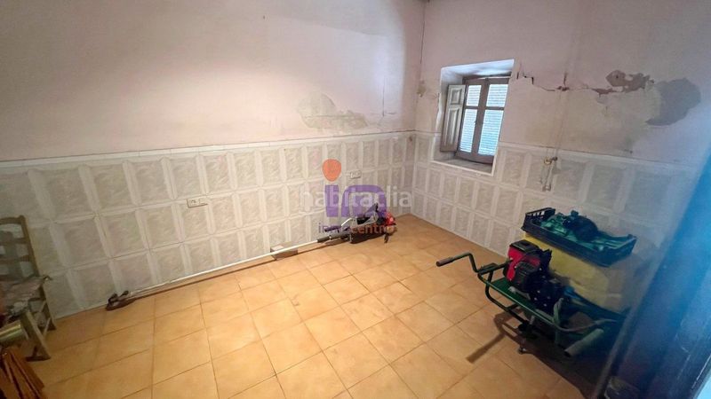 Foto e673136f-d314-40a1-932c-f06ae3fd6793. Casa amb aparcament a Valdepeñas