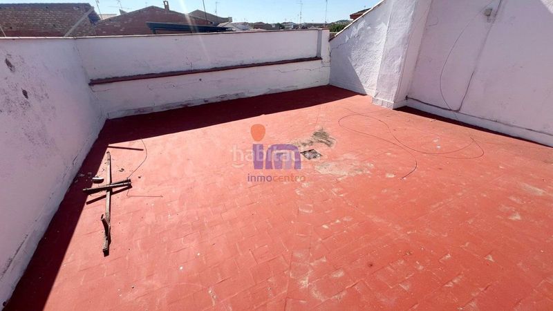 Foto fddf6996-7d89-411b-b378-3a82378a4da3. Casa amb aparcament a Valdepeñas