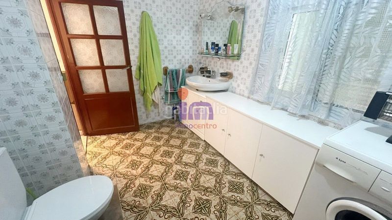Foto 4d5c280f-ec45-4e50-86b5-c489ecd21e80. Casa amb calefacció a Moral de Calatrava