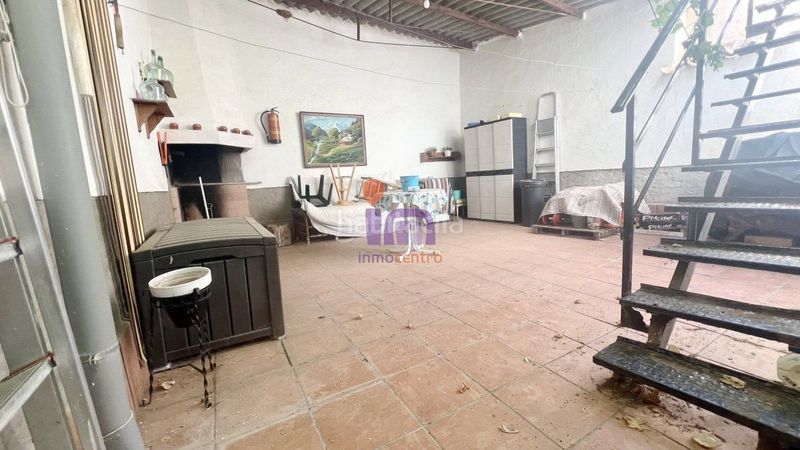 Foto 9fa0cb02-777a-49f6-b006-03a1d6173895. Casa amb calefacció a Moral de Calatrava