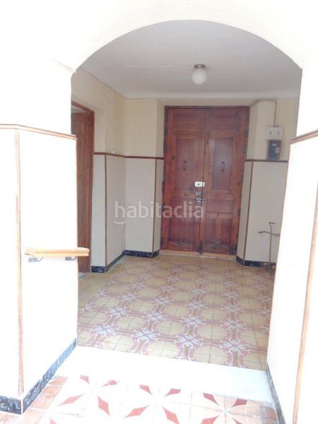 Foto c2bfdd70-ce84-4134-b42e-f2644ec0f702. Casa a Valdepeñas