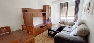 Flat in Valdepeñas. Piso en venta en centro, 2 dormitorios.