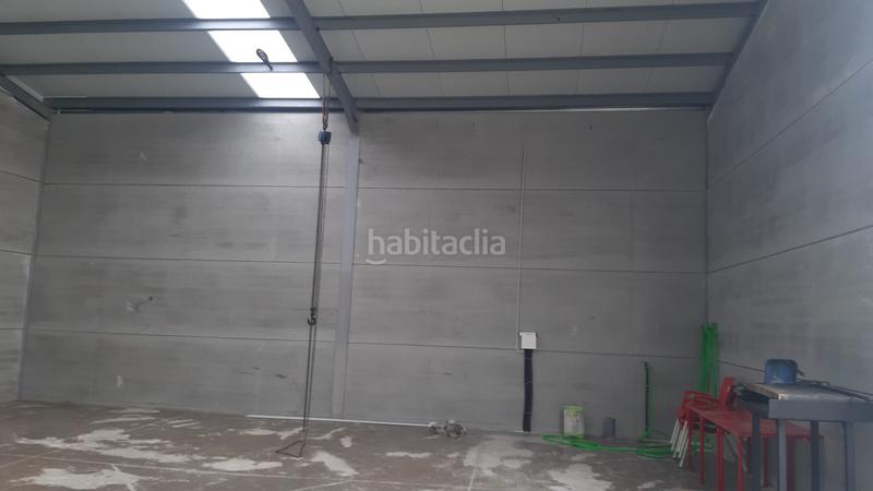 Foto 44fa8f7f-71d9-4a43-b6db-80323b18d370. Nau industrial a avenida de toros 17 a Pedro Muñoz