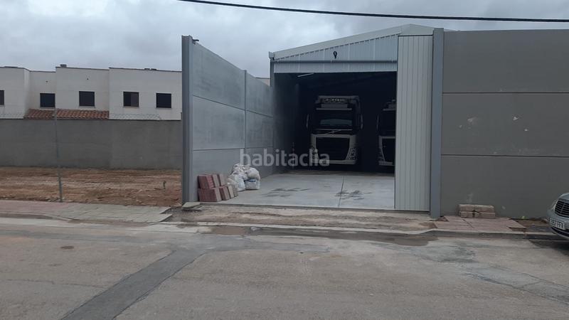 Foto aaae5bc4-76f9-4fab-873d-daad934c45d7. Nau industrial a avenida de toros 17 a Pedro Muñoz