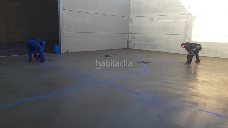 Foto eef8da37-e303-4f75-87c4-94fc59e41a7a. Nau industrial a avenida de toros 17 a Pedro Muñoz