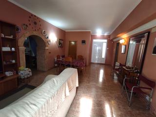 Casa  Calle hermanos pinzón. Se vende vivienda planta baja en pedro muñoz