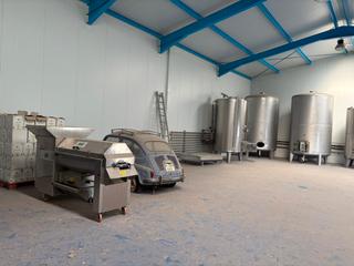 Nau industrial a Calle duque de alba 31a. Se vende bodega en pedro muñoz