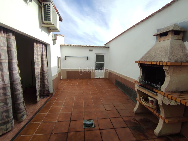 Foto f84cf397-4c47-45d4-8efc-62e57bda05f0. Casa a Pedro Muñoz