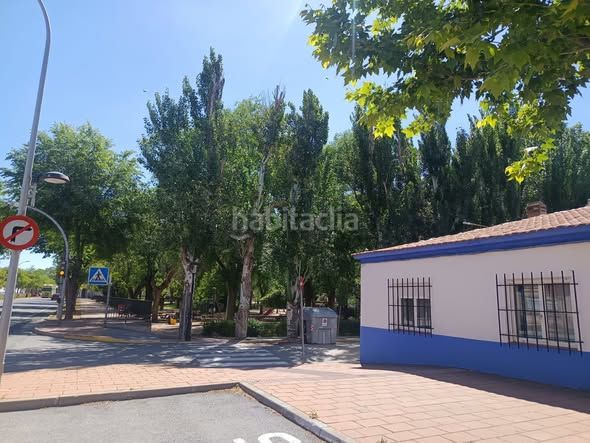 Foto 917e21b3-3df1-46ab-b161-dced3bddb914. Casa a Pedro Muñoz
