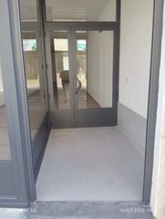Rent Business premise  Calle amos olivares. Local comercial en pedro muñoz, calle amos olivares