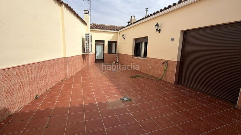 Foto 8070453d-2213-4d85-b0b5-d22e60300cd4. Casa amb aparcament a Pedro Muñoz