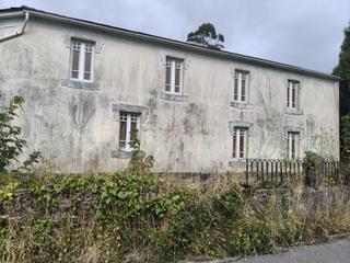 Masia en Cerdido. **casa rural en venta para rehabilitar**
